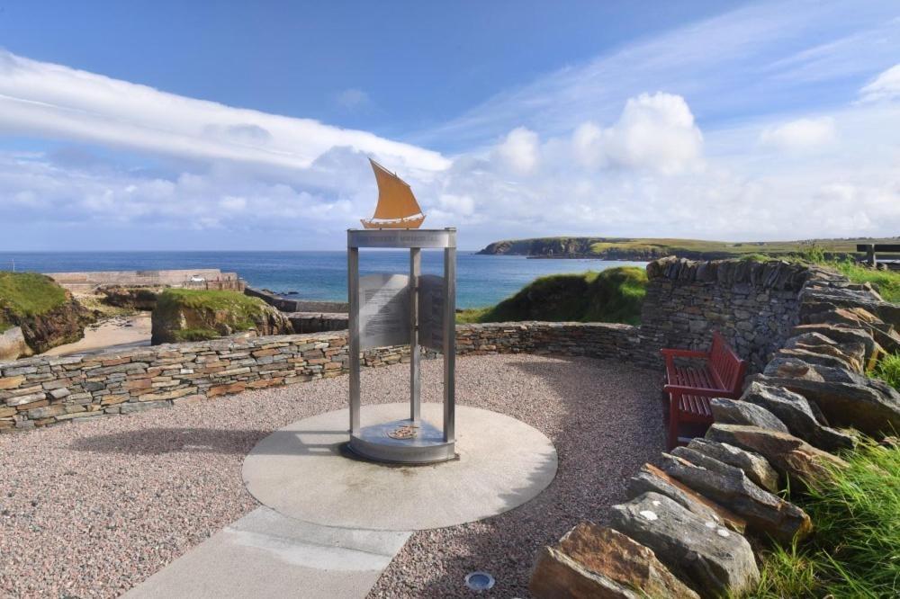 Road End Cottage Port of Ness Экстерьер фото